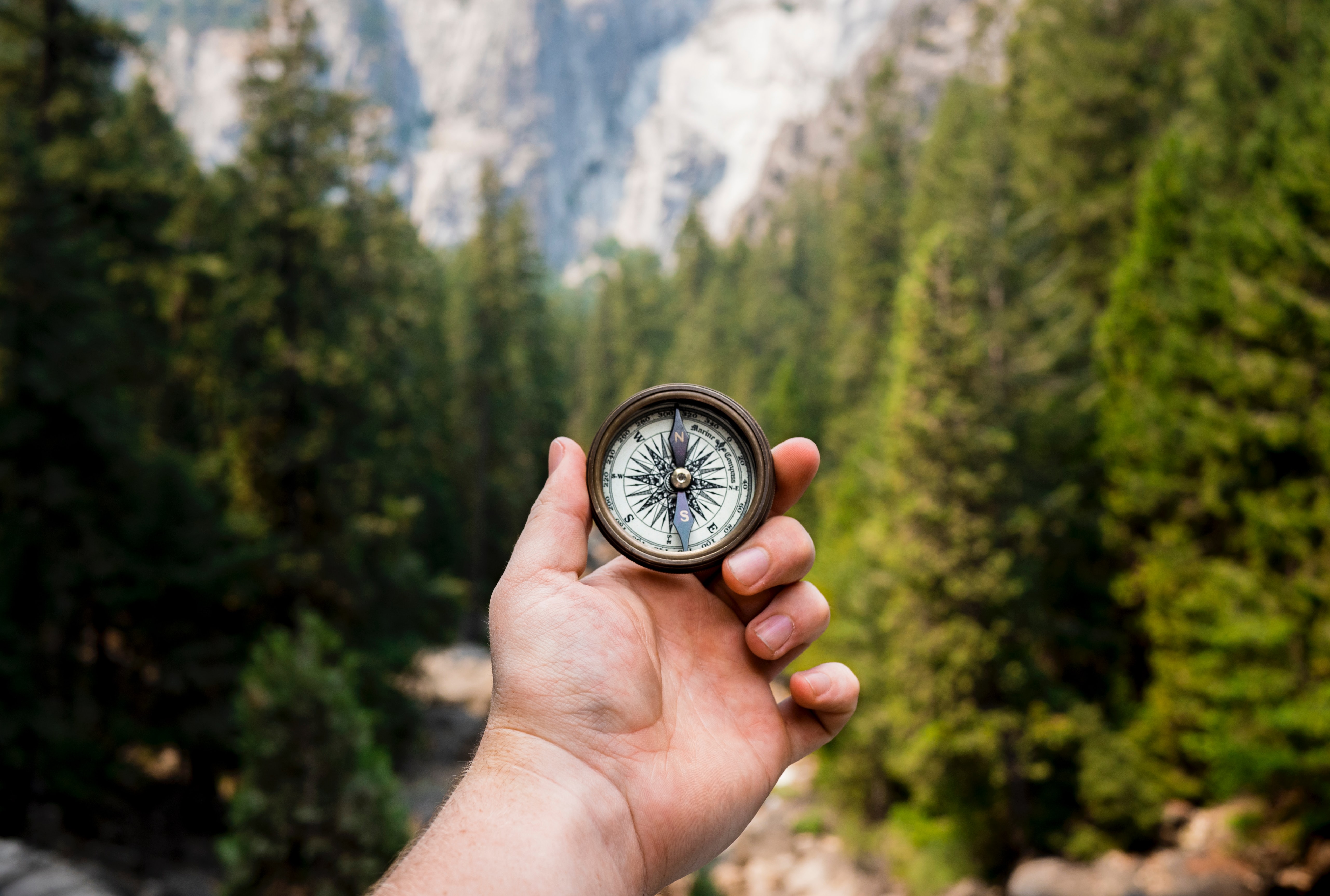 Get Monday and Sunday of the Week in JavaScript